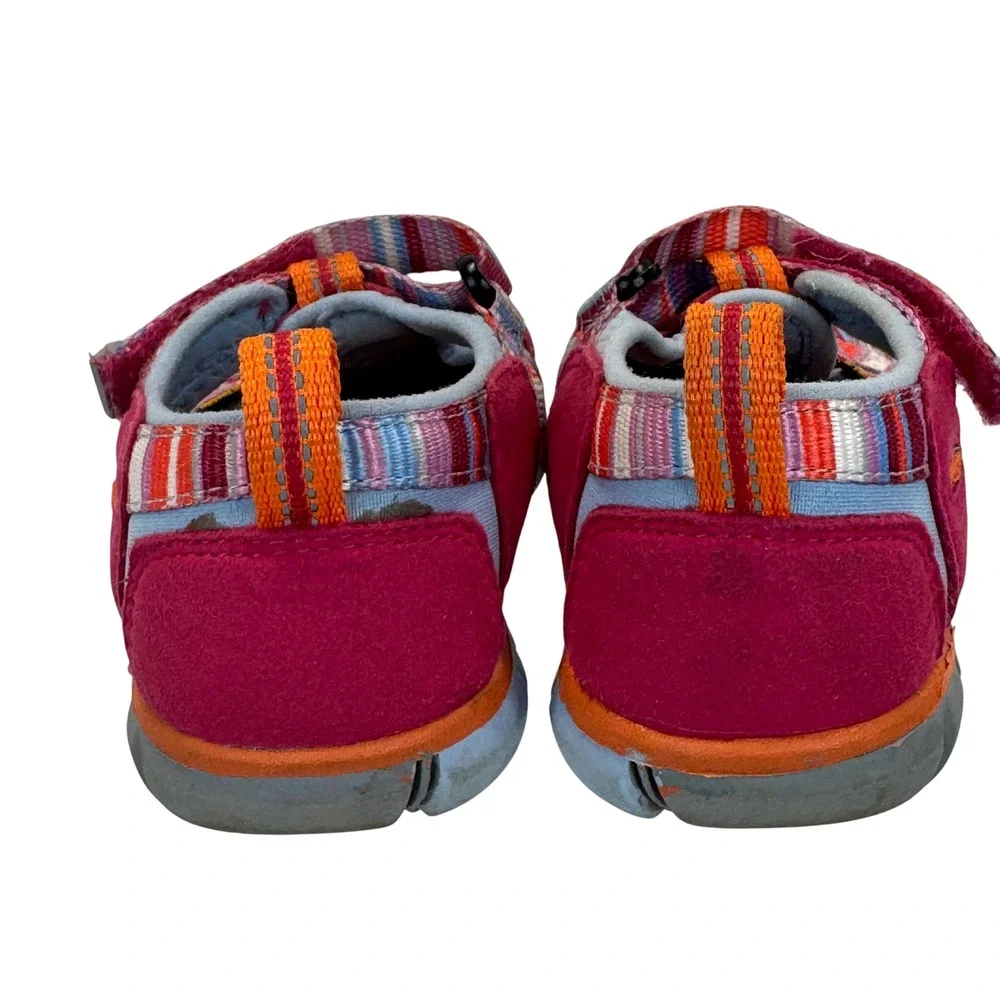 KEEN Seacamp II CNX Kids Sandals Pink Orange Striped Water Shoes Size 12 1016427